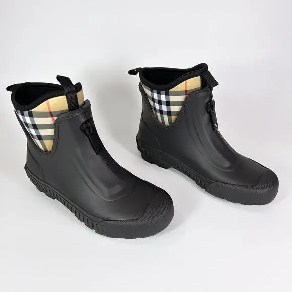 Burberry Flinton Check Rain Boot - Women’s 5